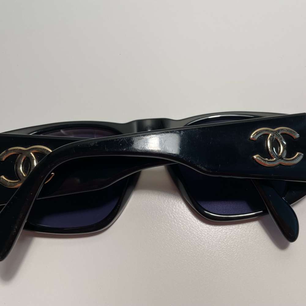Authentic Chanel Sunglasses Italy 01451 94305